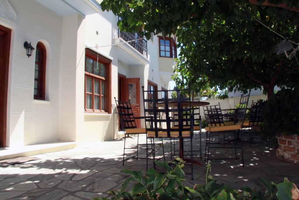 Guesthouse Kolenti ポルタリア エクステリア 写真