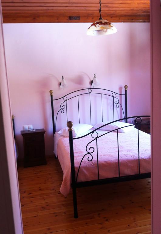 Guesthouse Kolenti ポルタリア エクステリア 写真